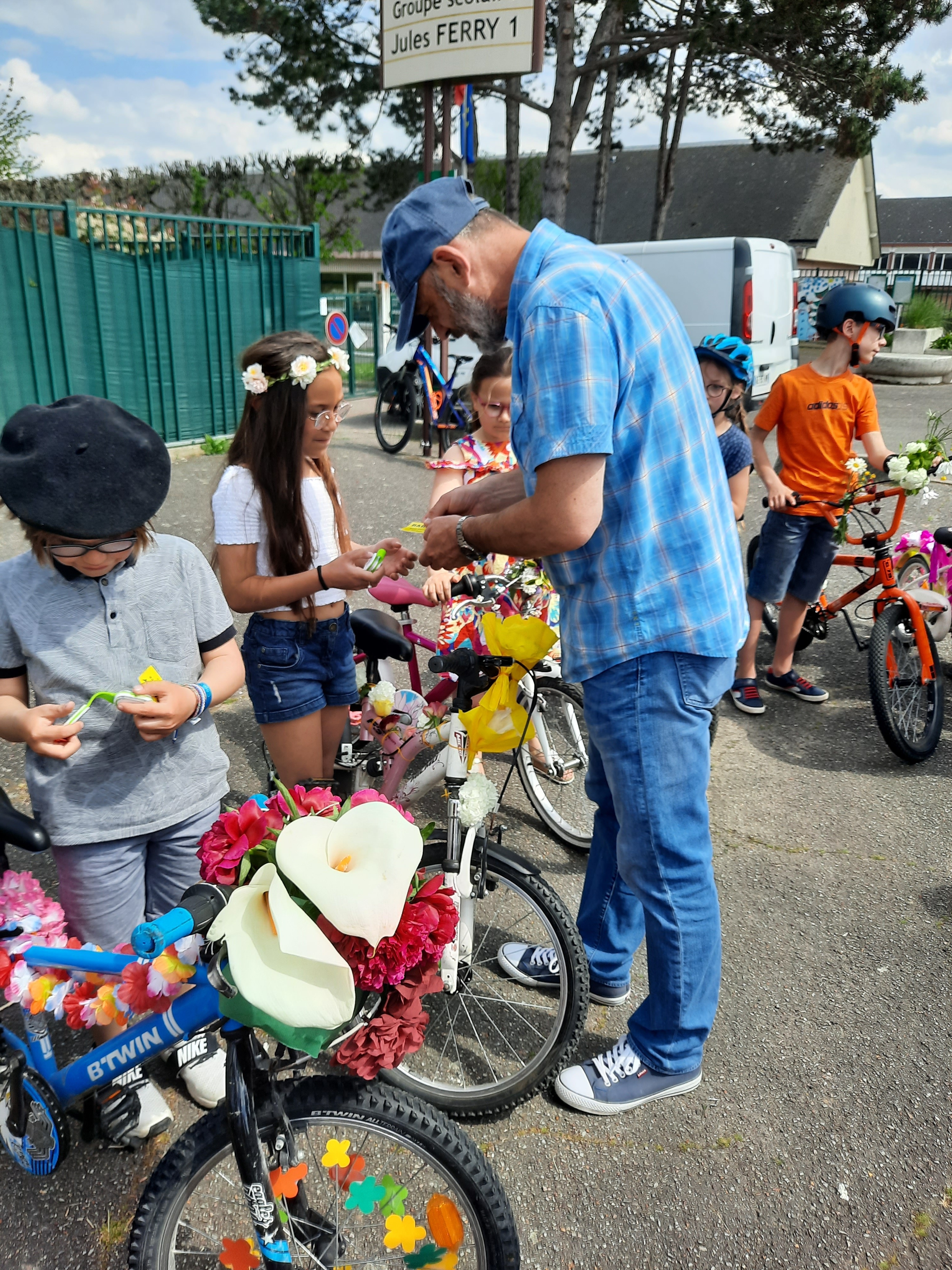 Concours vélo fleuri