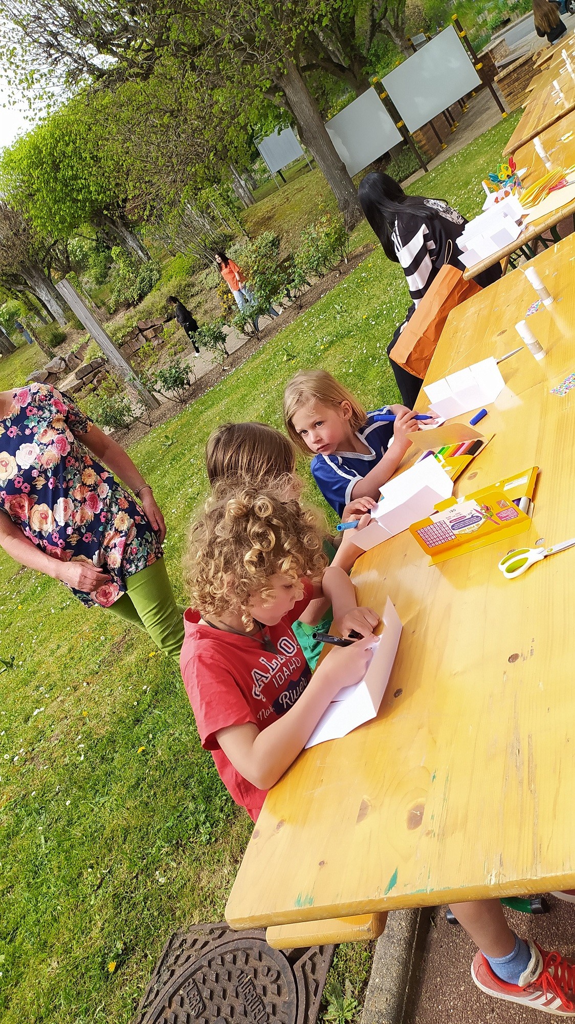 Ateliers paniers, coloriages et origami