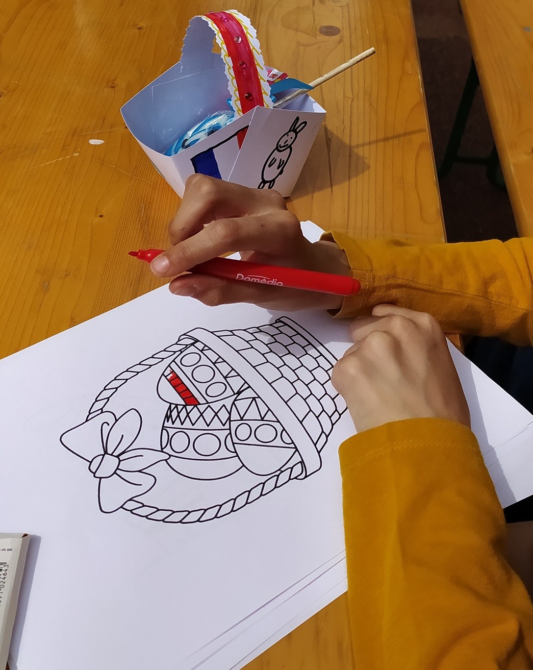 Ateliers paniers, coloriages et origami