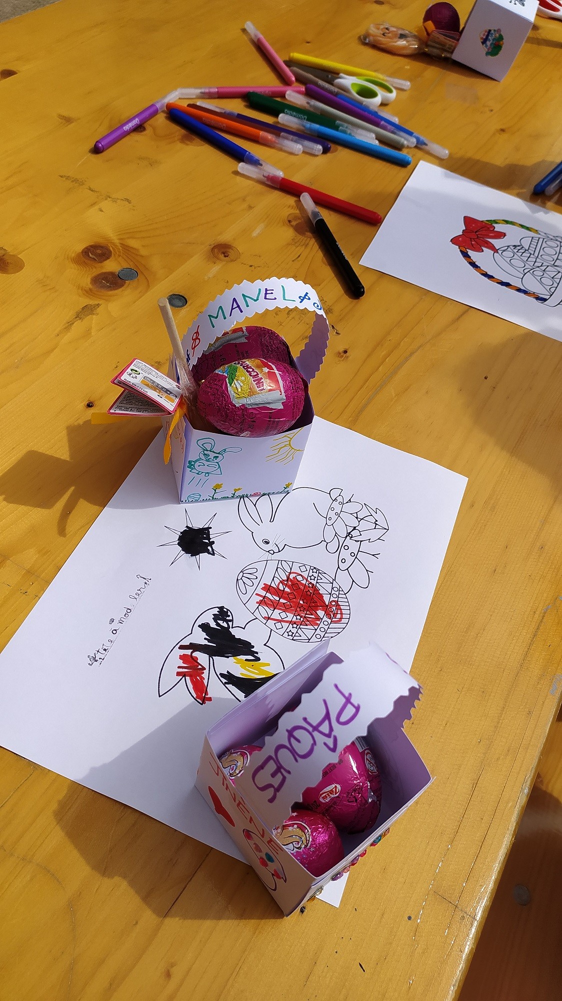 Ateliers paniers, coloriages et origami